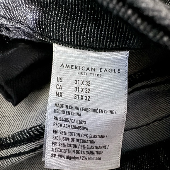American eagle Flex    size 31x32. Color- Dark Grey athletic cut - Picture 4 of 4